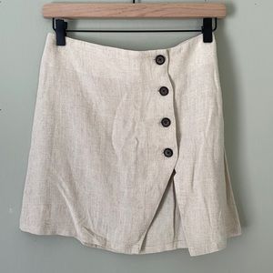 Size Small / Cream colored / Linen-like fabric / by F21